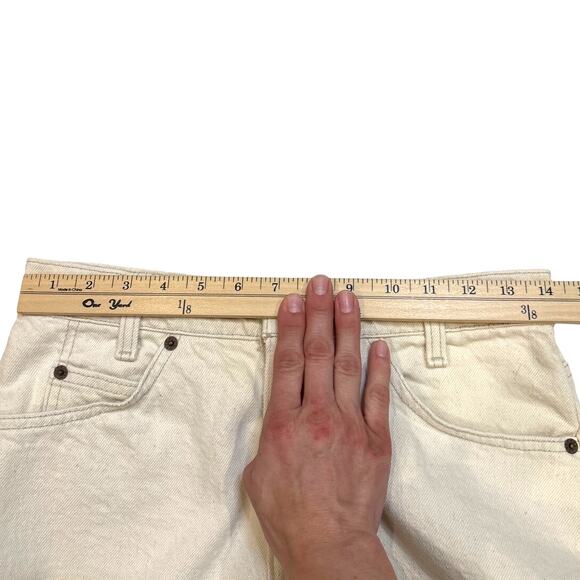 Vtg Levis 550 Jean Shorts Men 30 (28) Cream Relaxed Fit Denim 90s Orange Tab USA - Picture 6 of 9